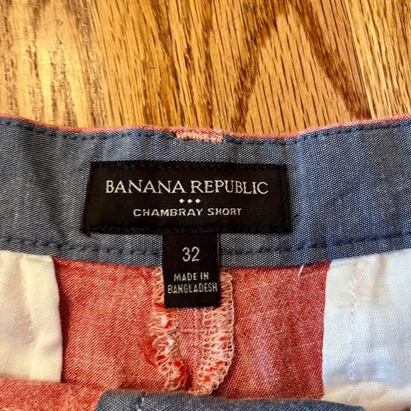 Banana Republic Chambray Shorts - Size 32- Men’s - Picture 2 of 6